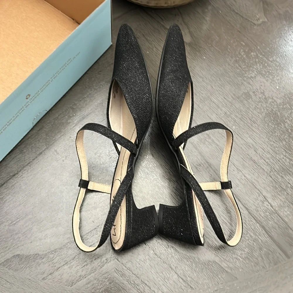 LIFESTRIDE Minimalist Slingback Pumps (WIDE)